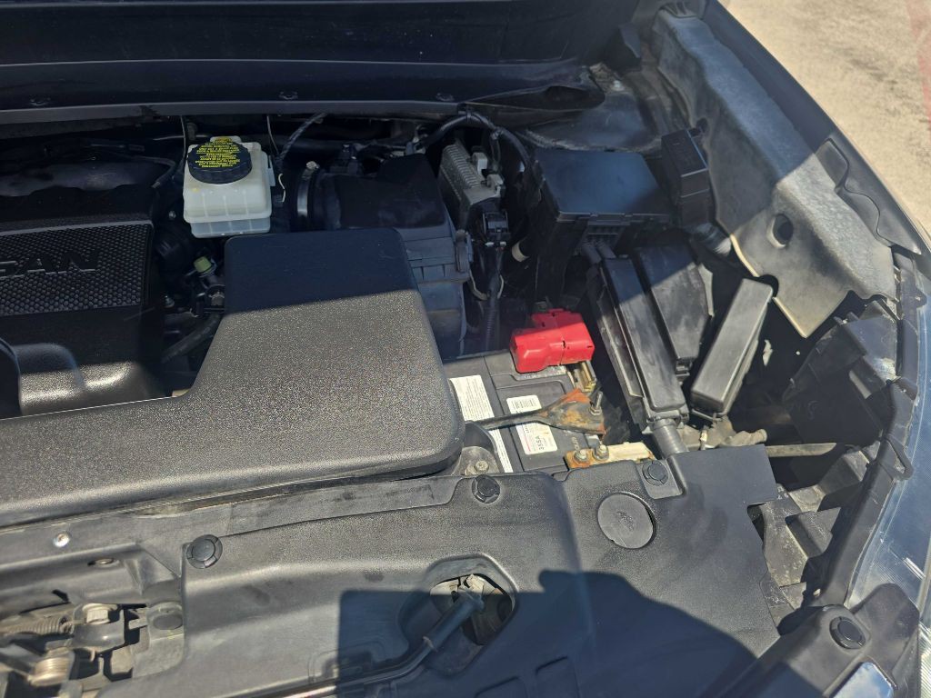 2017 Nissan Pathfinder Image 17