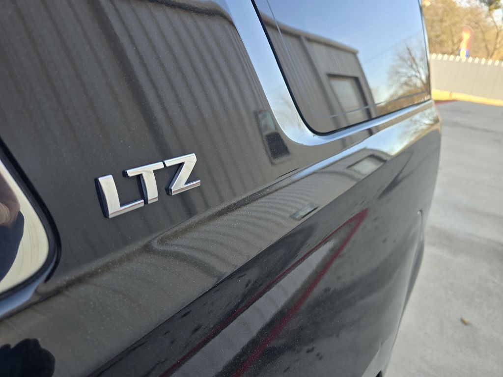 2015 Chevrolet Tahoe Image 14