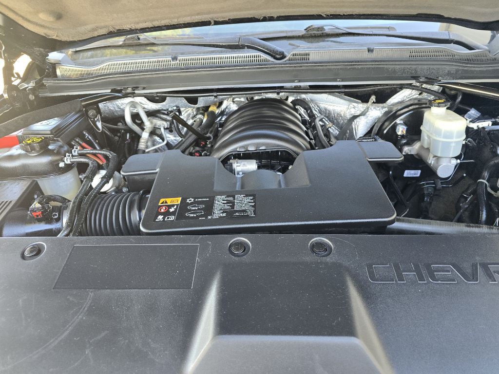 2015 Chevrolet Tahoe Image 17