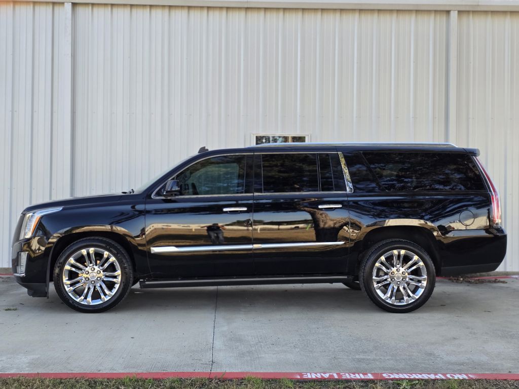 2015 Cadillac Escalade Image 5