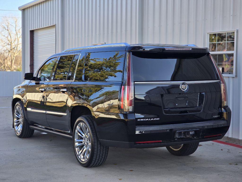 2015 Cadillac Escalade Image 7