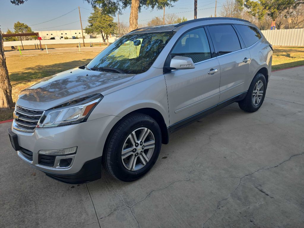 2016 Chevrolet Traverse Image 2