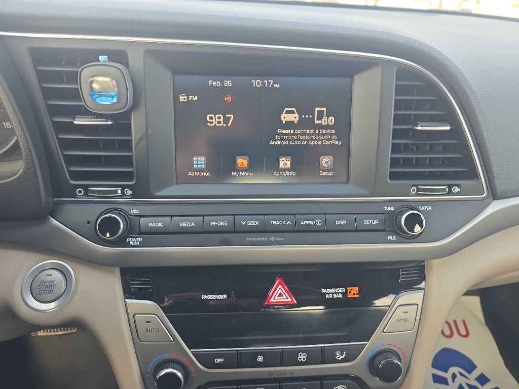 2018 Hyundai Elantra Image 7