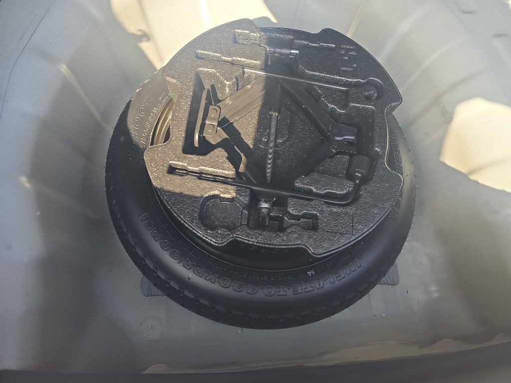 2018 Hyundai Elantra Image 12