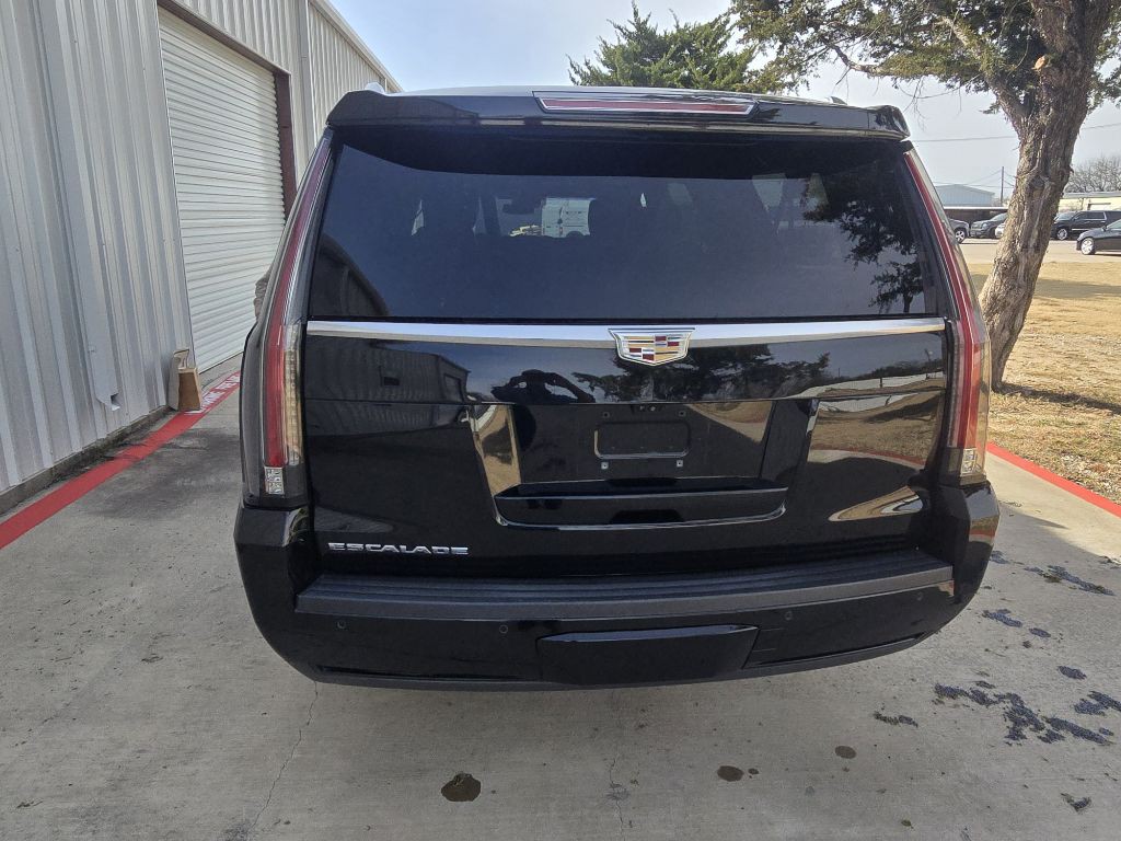 2019 Cadillac Escalade Image 15