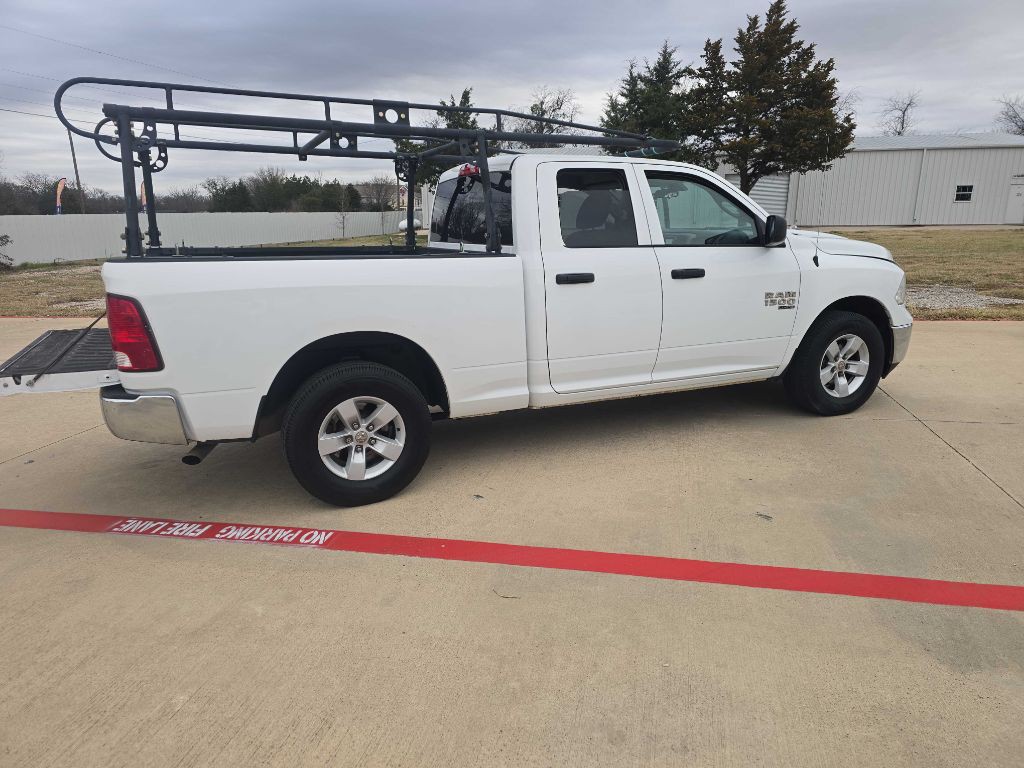 2019 RAM 1500 Image 3