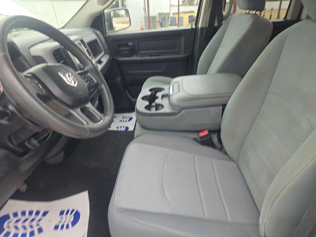 2019 RAM 1500 Image 6