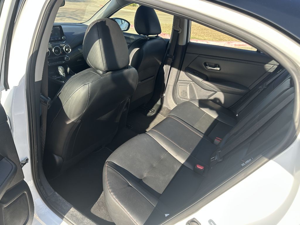 2025 Nissan Sentra Image 10