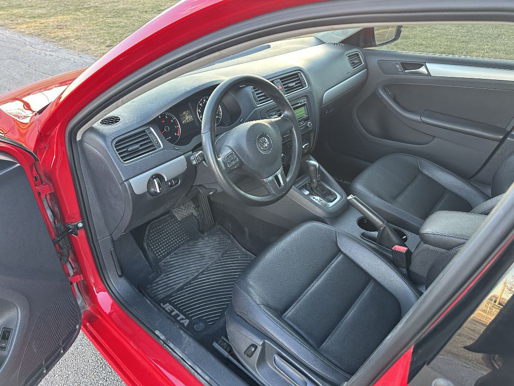 2013 Volkswagen Jetta Image 7
