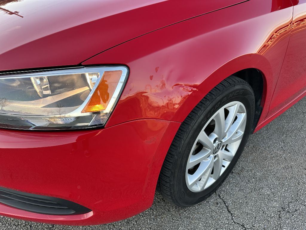 2013 Volkswagen Jetta Image 16