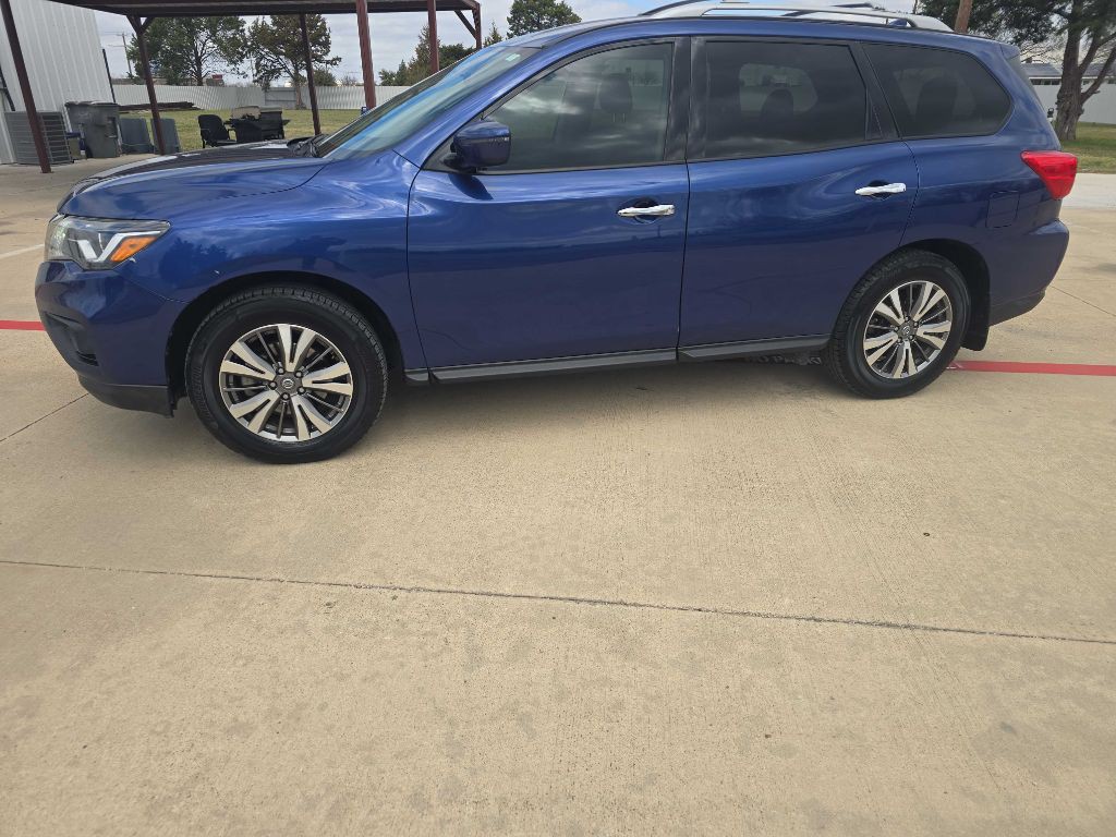 2019 Nissan Pathfinder Image 3