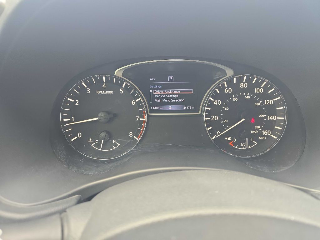 2019 Nissan Pathfinder Image 6