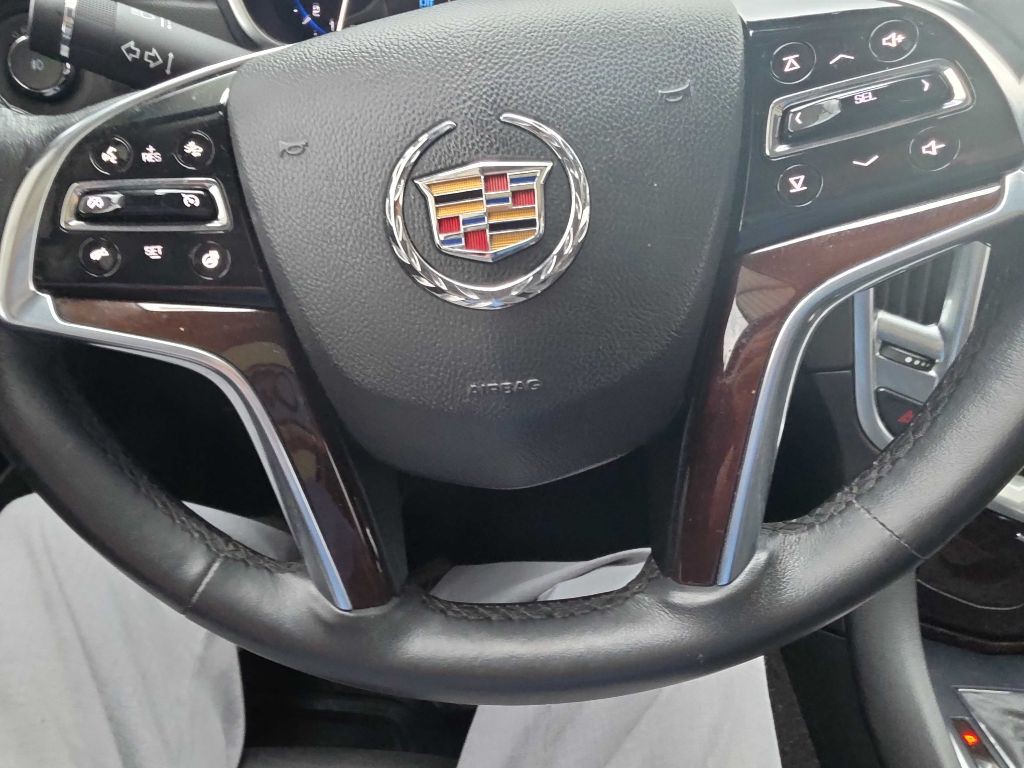 2016 Cadillac SRX Image 12