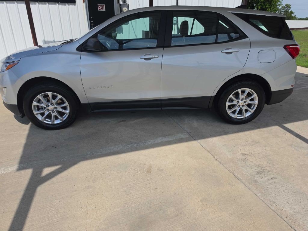 2021 Chevrolet Equinox Image 2