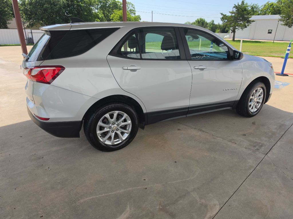 2021 Chevrolet Equinox Image 3