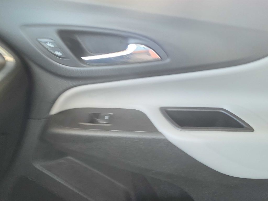 2021 Chevrolet Equinox Image 11