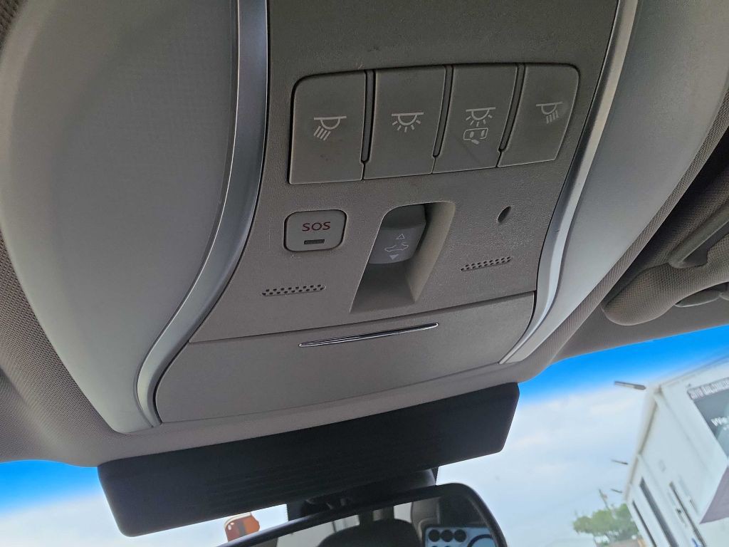 2015 INFINITI QX60 Image 24