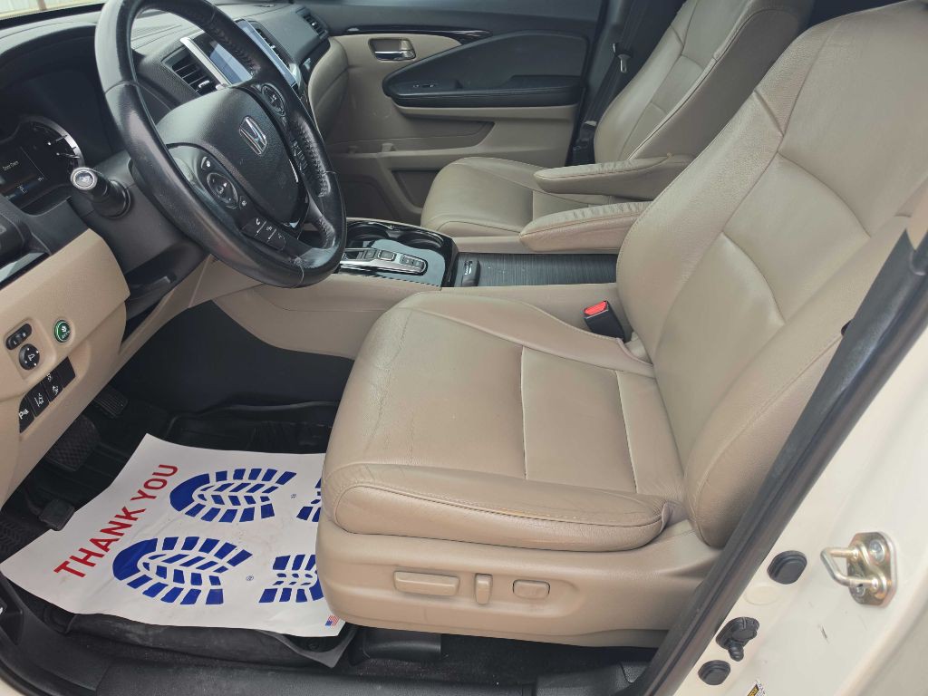 2016 Honda Pilot Image 9