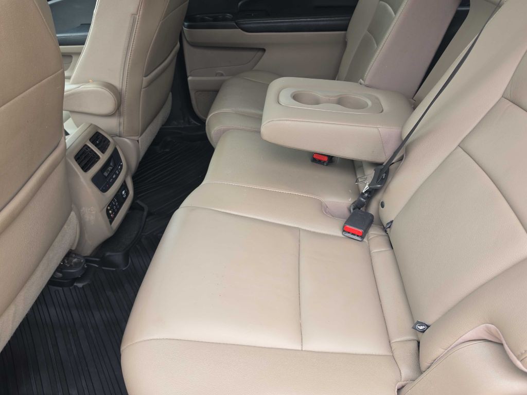 2016 Honda Pilot Image 12