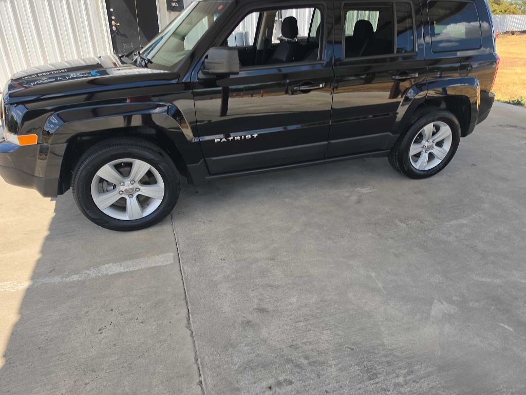 2017 Jeep Patriot Image 2