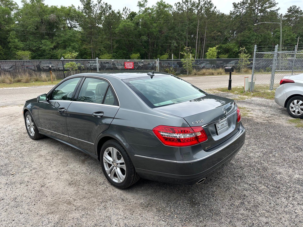 2011 Mercedes-Benz E-Class Image 5