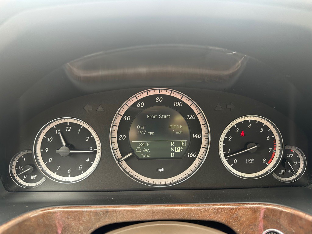 2011 Mercedes-Benz E-Class Image 15