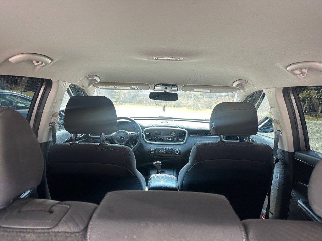 2017 Kia Sorento Image 13