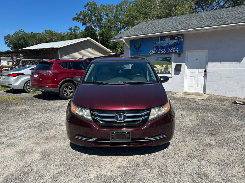 2015 Honda Odyssey Image 2