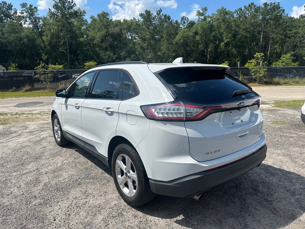 2017 Ford Edge Image 9