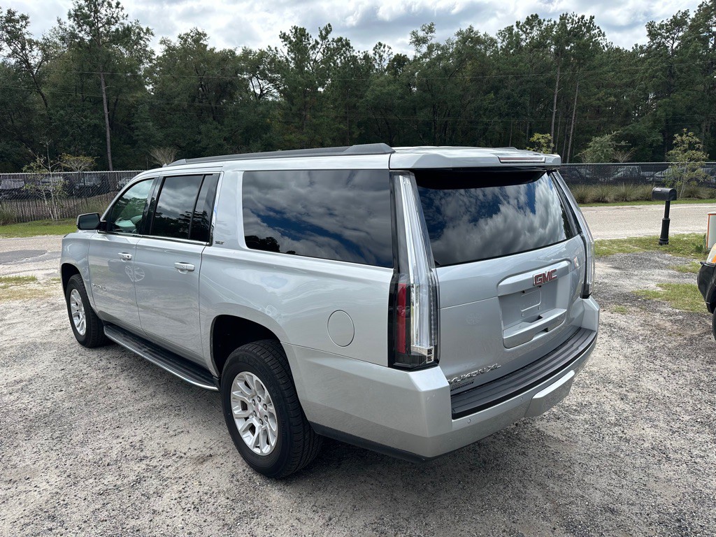 2017 GMC Yukon Image 6