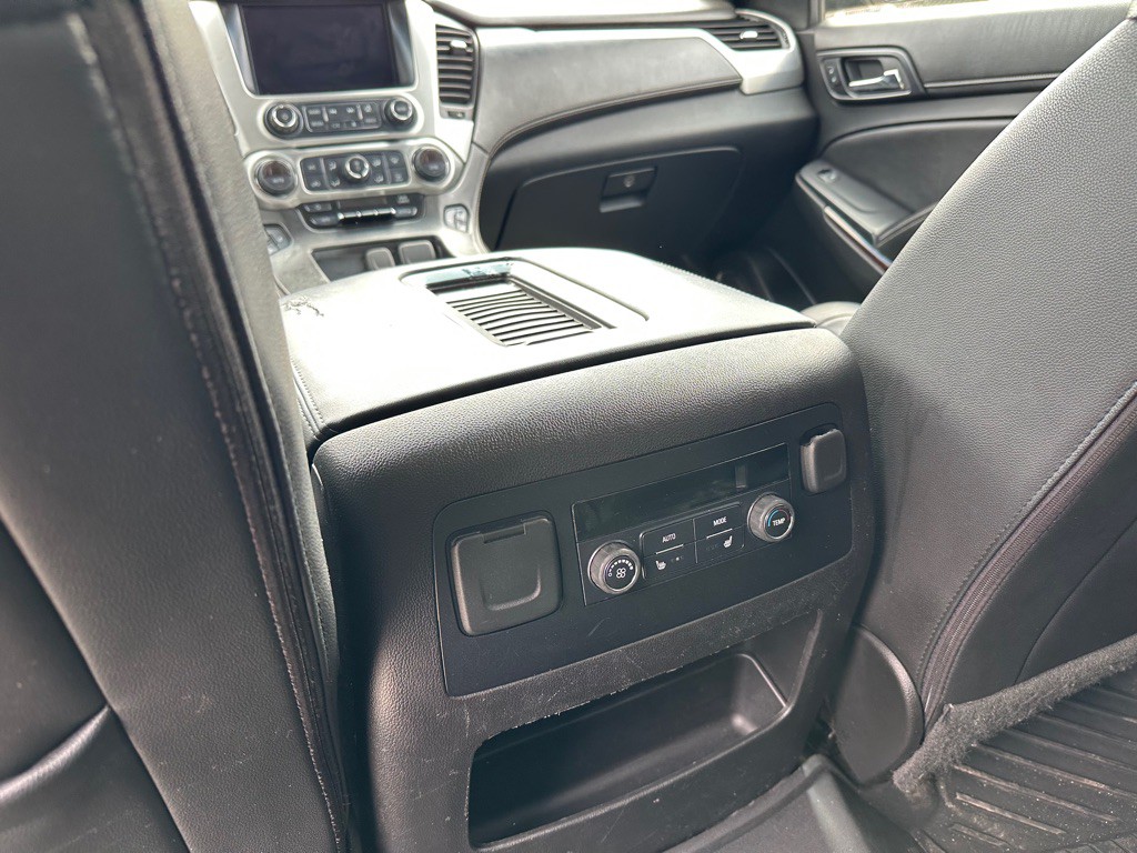 2017 GMC Yukon Image 16