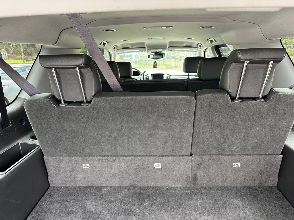 2017 GMC Yukon Image 18