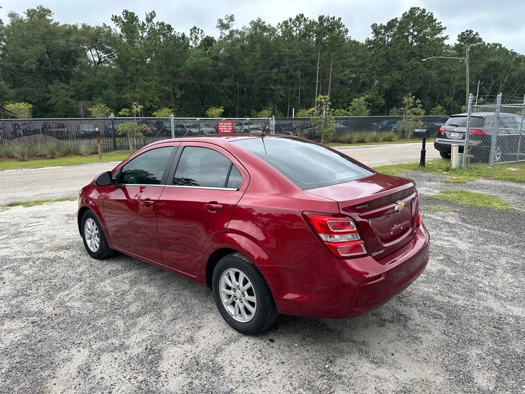 2019 Chevrolet Sonic Image 4