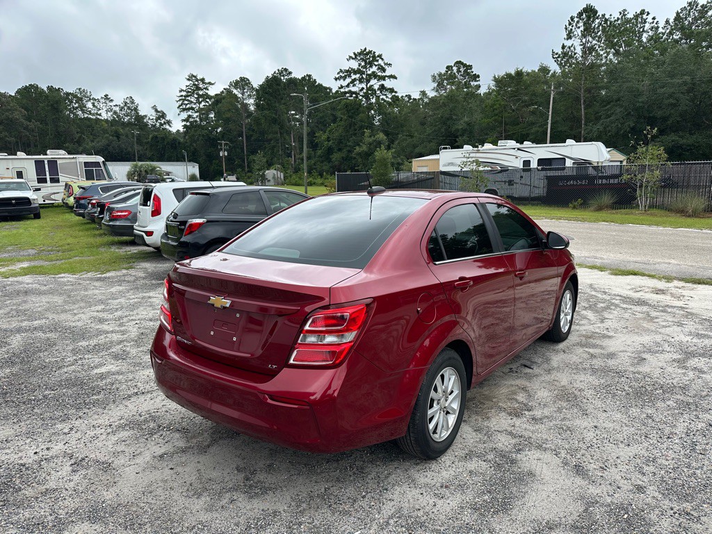 2019 Chevrolet Sonic Image 5