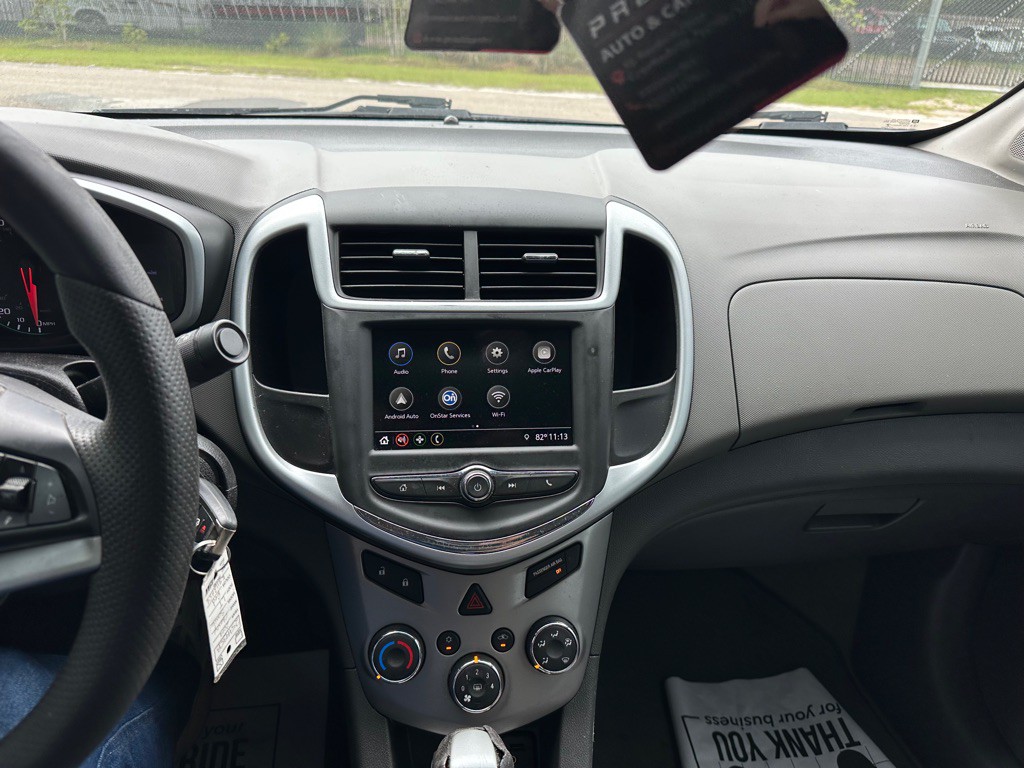2019 Chevrolet Sonic Image 12