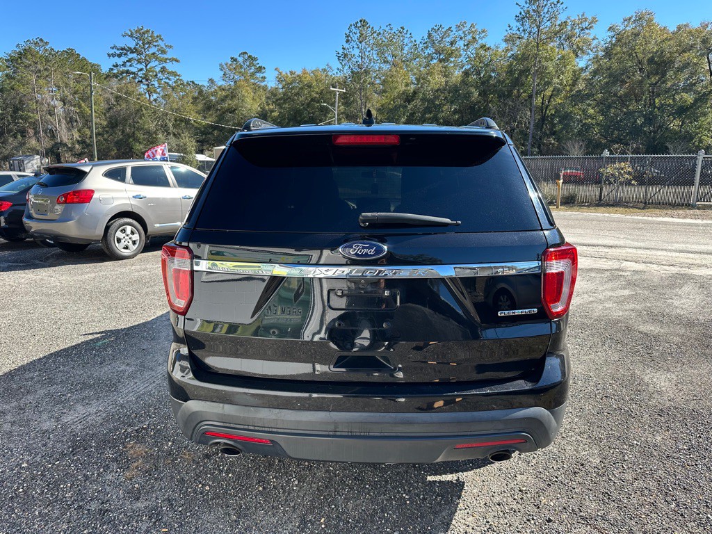 2016 Ford Explorer Image 5