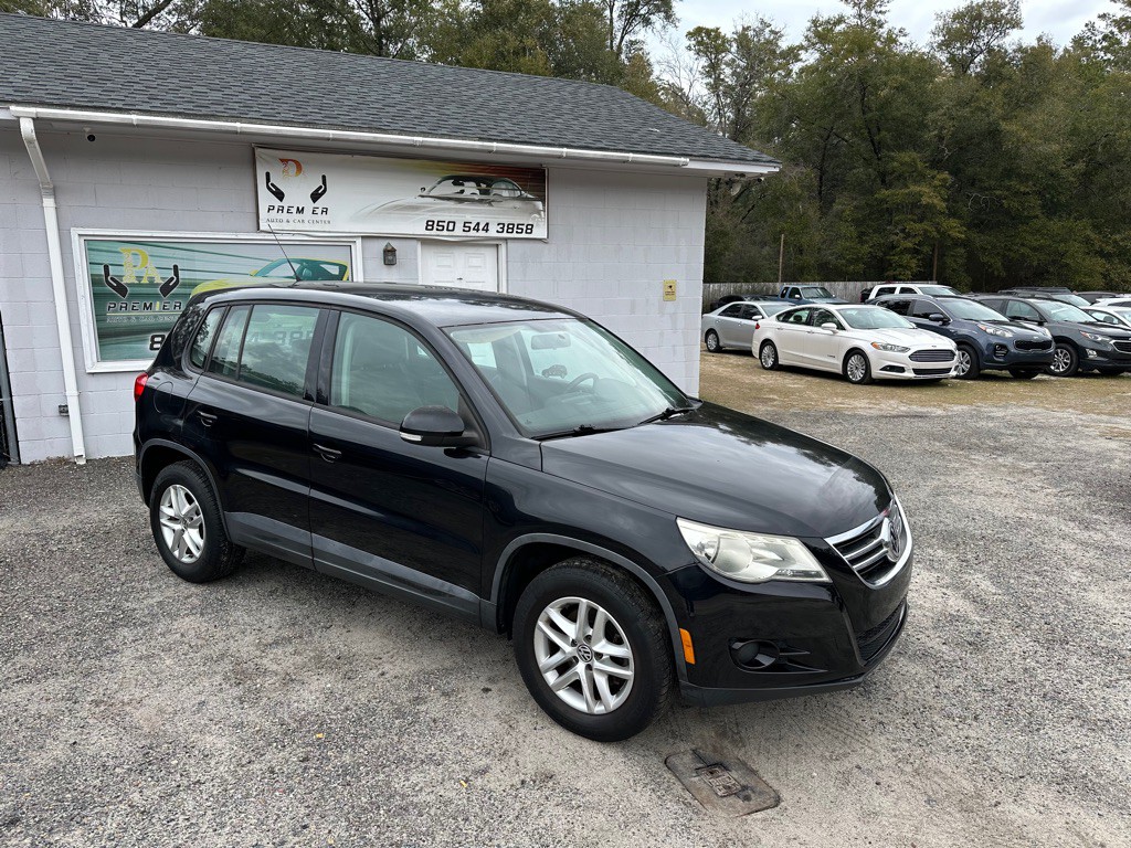 2011 Volkswagen Tiguan Image 8
