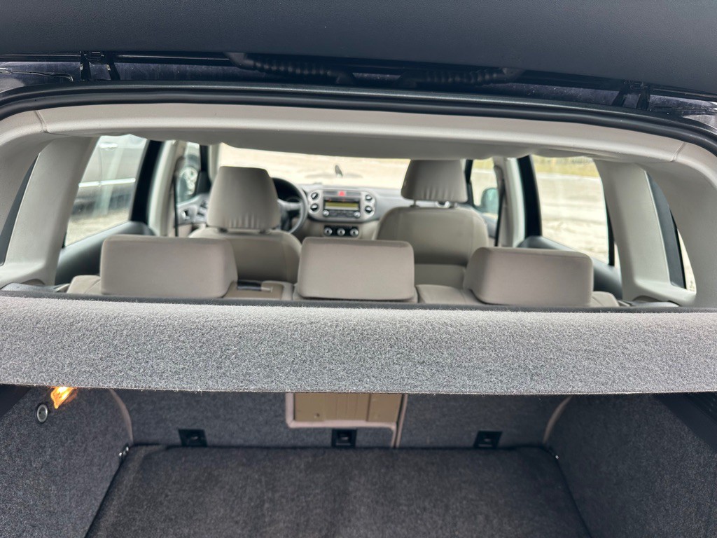 2011 Volkswagen Tiguan Image 15