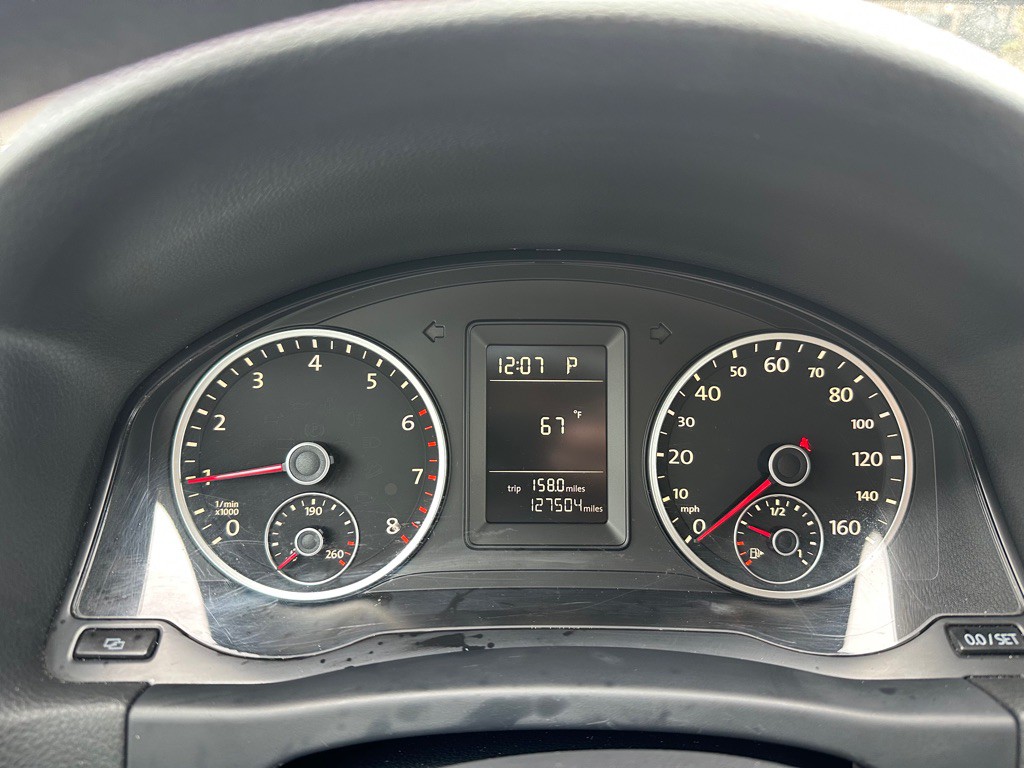 2011 Volkswagen Tiguan Image 16