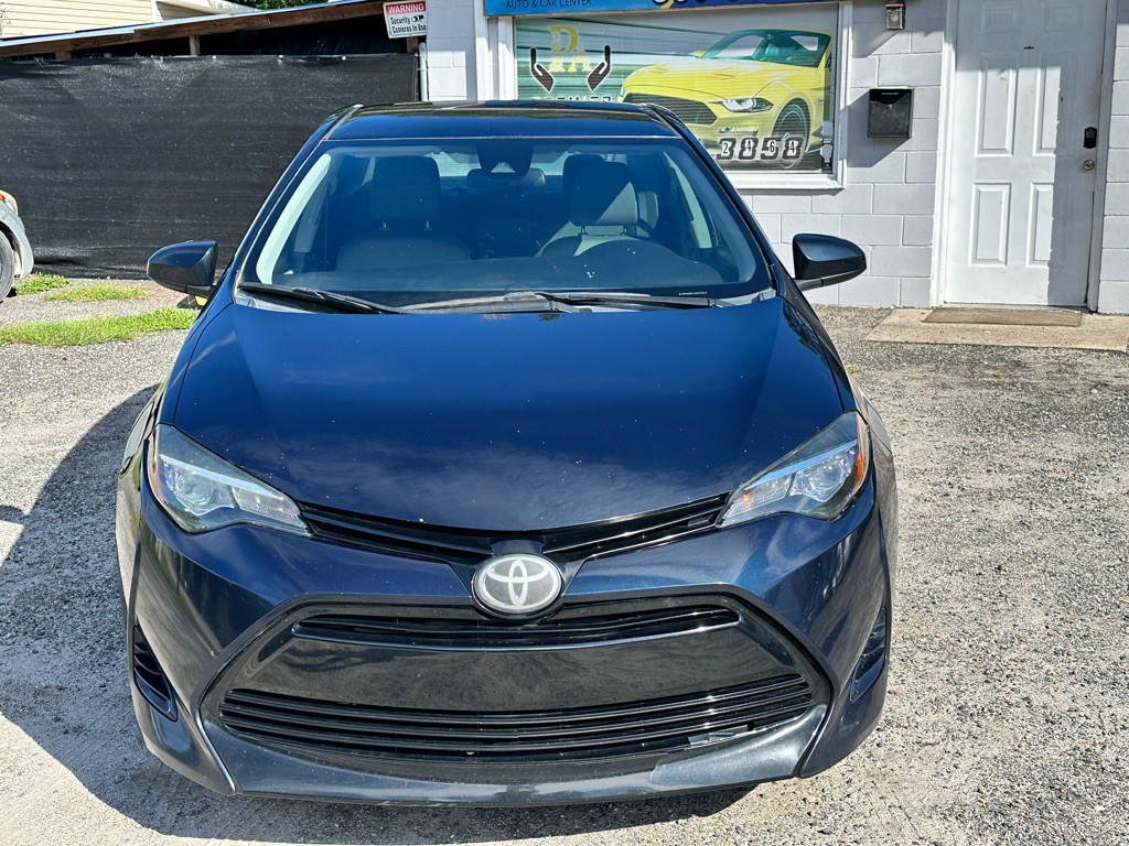 2018 Toyota Corolla Image 3