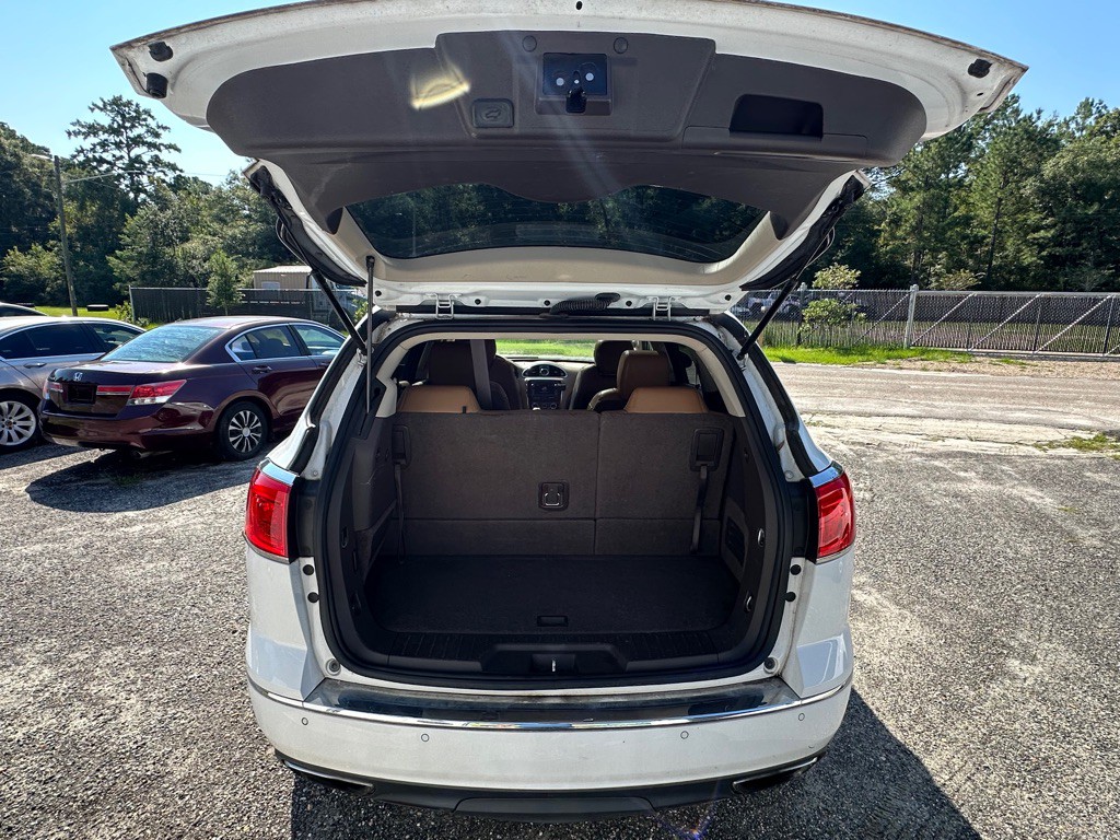 2016 Buick Enclave Image 13