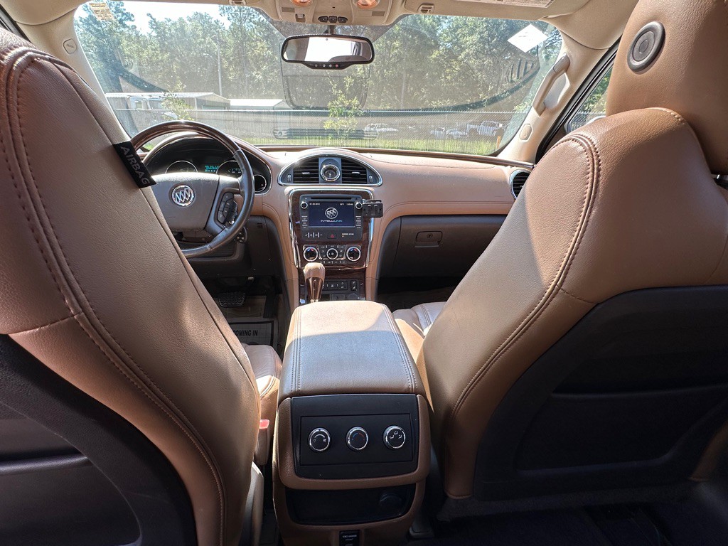 2016 Buick Enclave Image 15