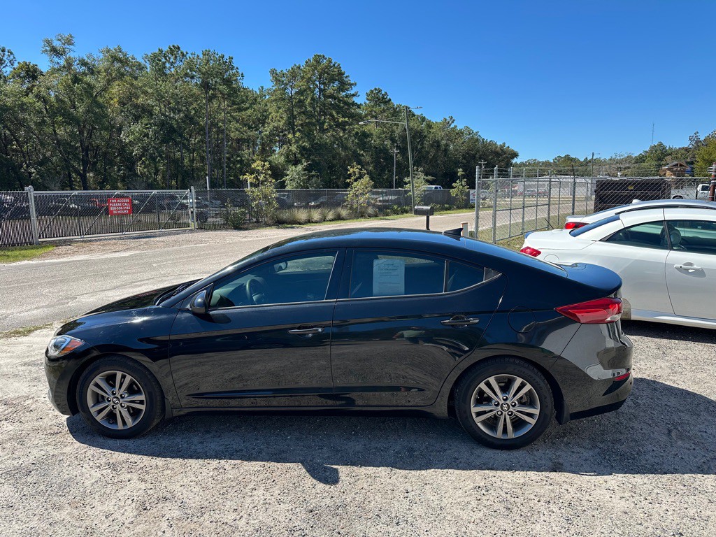 2018 Hyundai Elantra Image 5