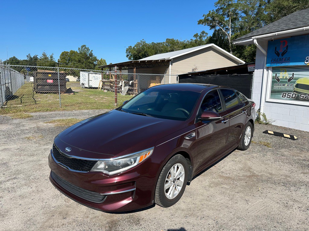 2017 Kia Optima Image 3