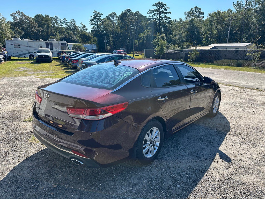 2017 Kia Optima Image 6