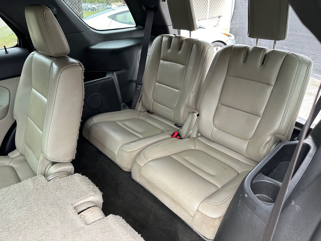 2014 Ford Explorer Image 14