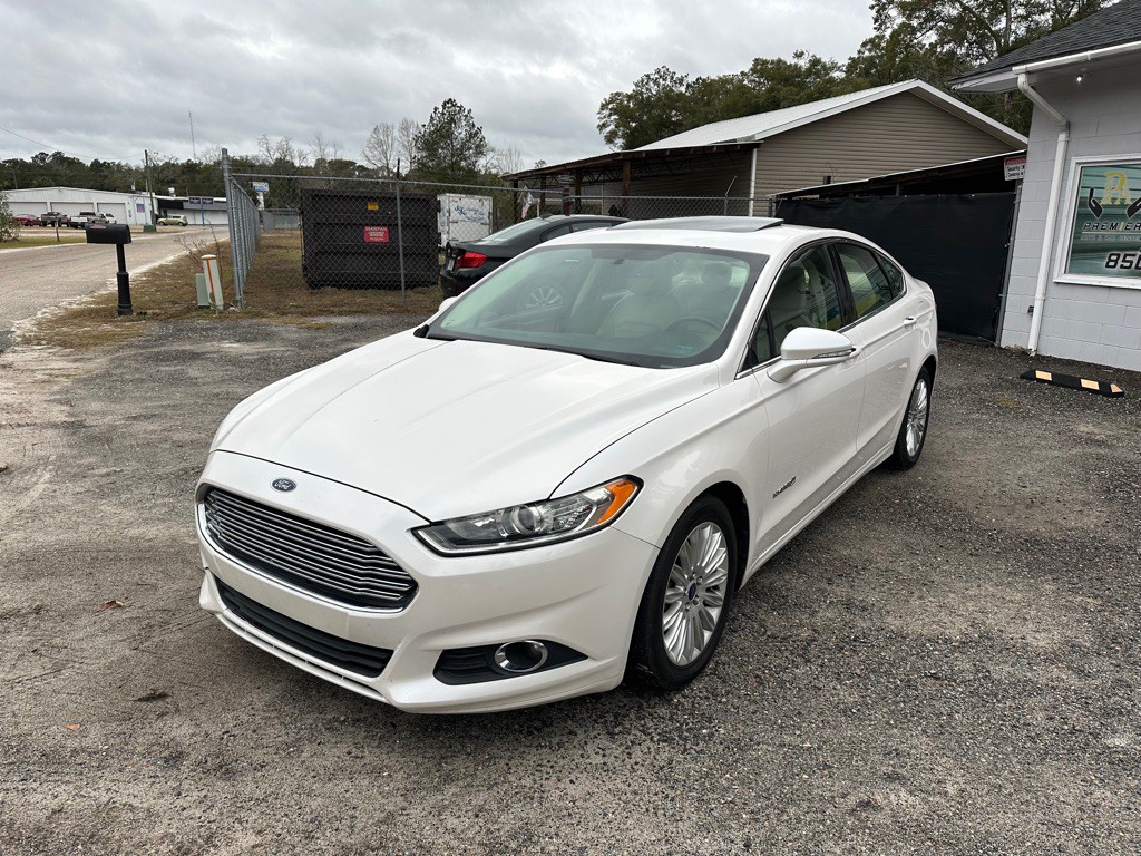2015 Ford Fusion Image 2