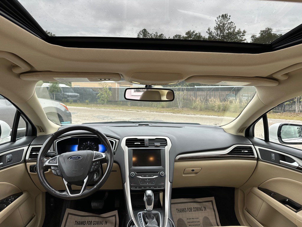 2015 Ford Fusion Image 12