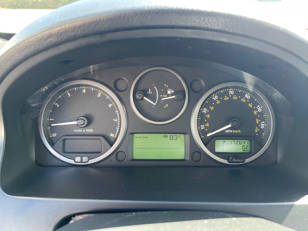 2010 Land Rover LR2 Image 21