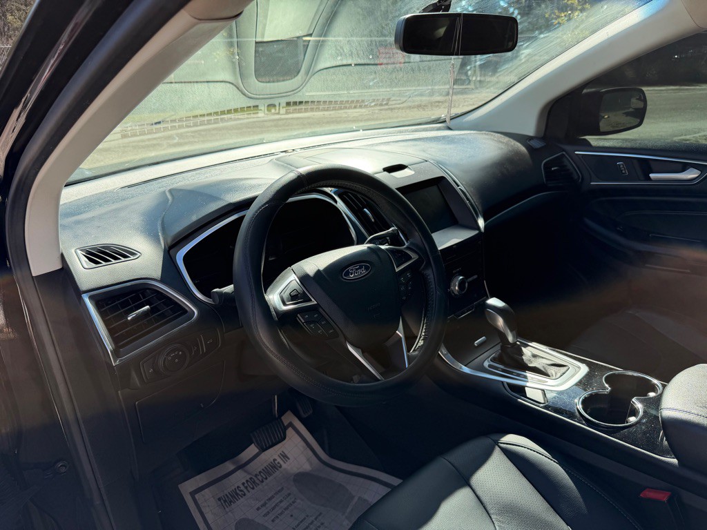 2018 Ford Edge Image 10
